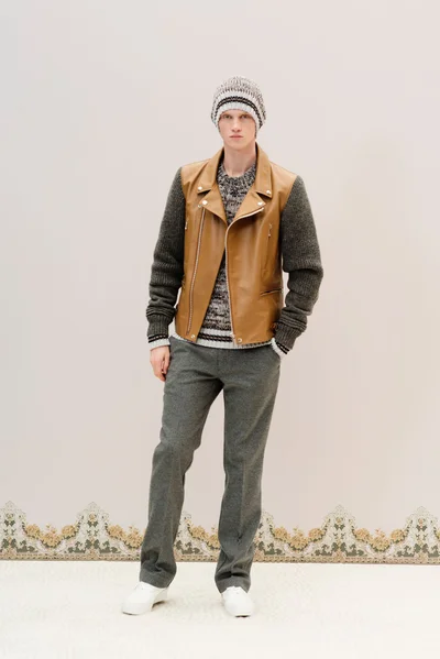 Look 40